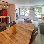Apartment 3 Bedroom Front In *
