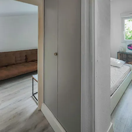Appartement De 3 En Bord De à Agde
