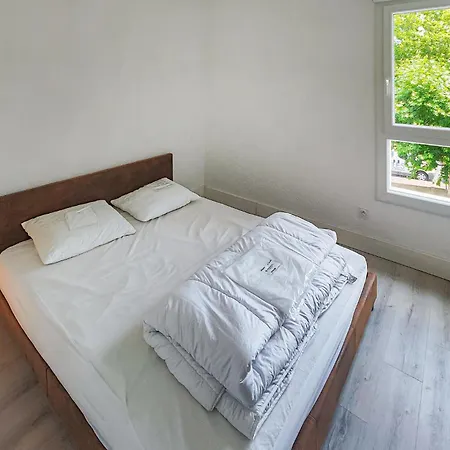 3 Bedroom Awesome In 公寓 阿格德