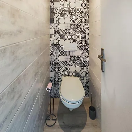 3 Bedroom Awesome In 公寓 阿格德