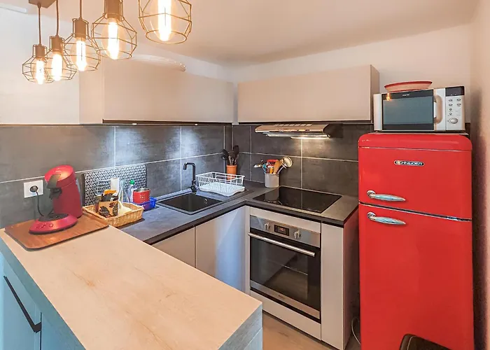 Appartamento 3 Bedroom Awesome In *